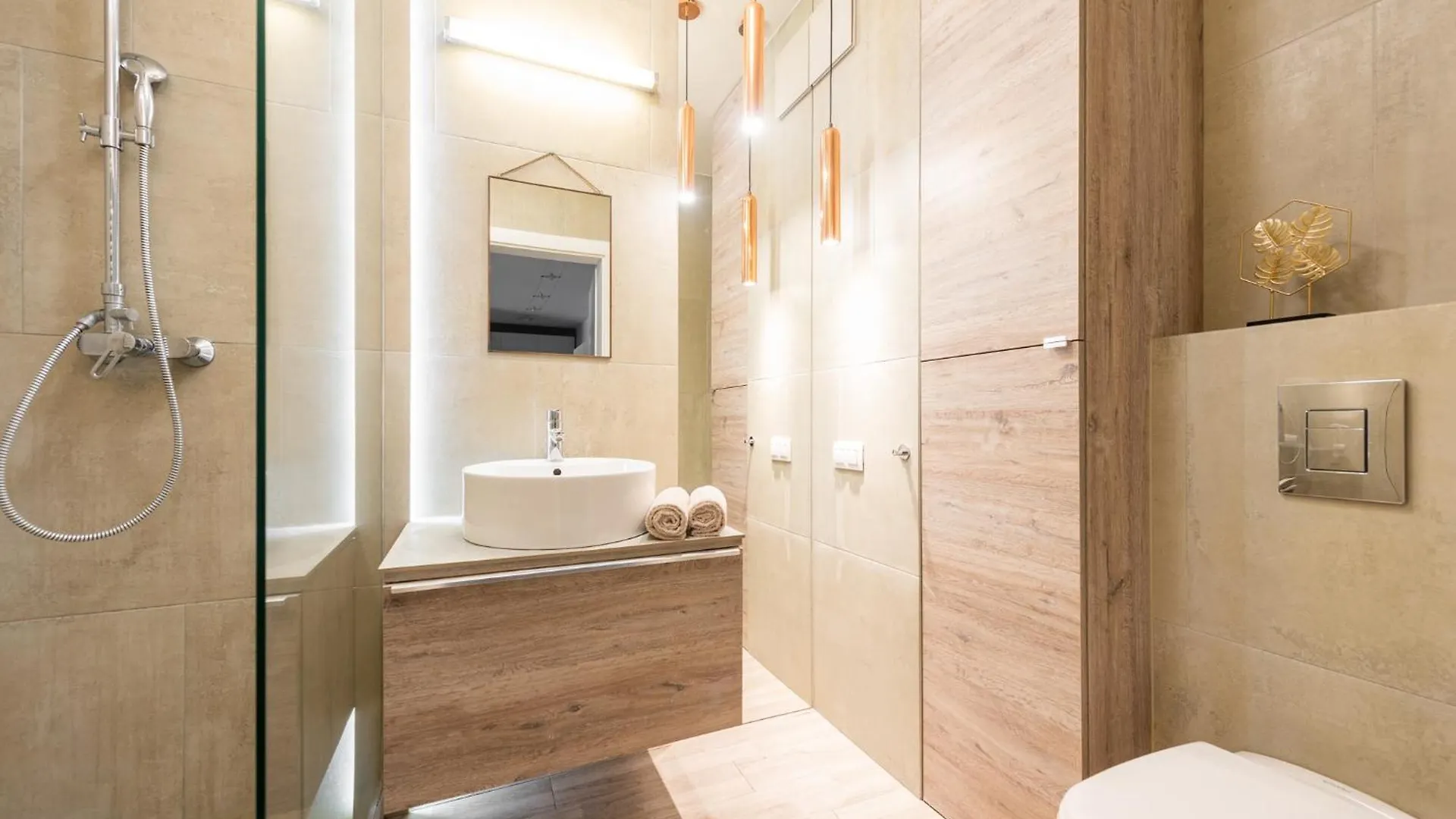 Flatbook - City Center Spa Apartments Torunska 15 Gdańsk Polen